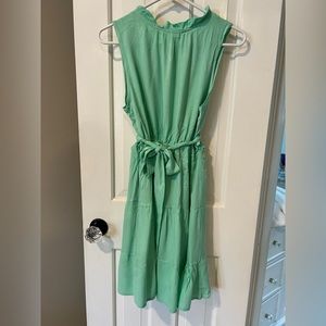 Women’s dress size small, cotton, light green, sleeveless midi Length